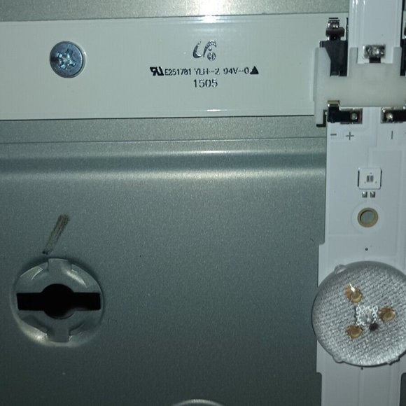 Samsung BN96-34803A/BN96-34804A LED BACKLIGHT STRIPS/BARS - Picture 4 of 7